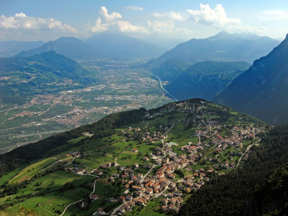 Agriturismo Florandonole Fai della Paganella Exteriör bild